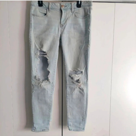 American Eagle Outfitters Super stretch X Jegging Midrise destroyed. 10 - Picture 2 of 4